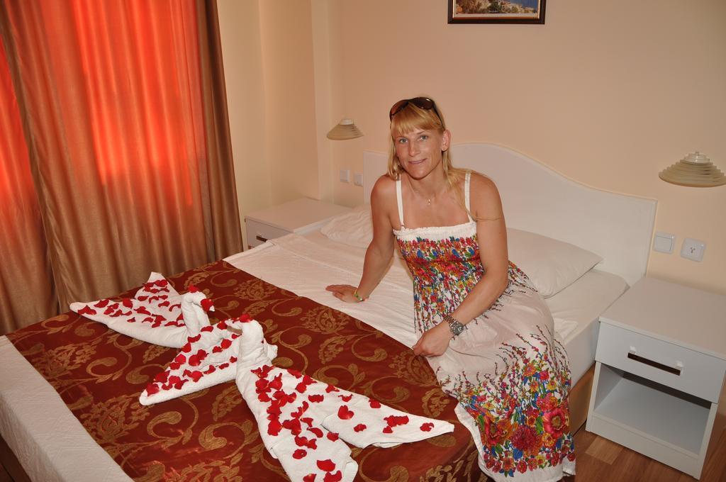 Kleopatra South Star Apart Alanya Exterior foto